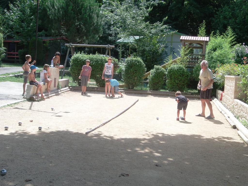 Camping Les Sources Saint-Jean-du-Gard Dış mekan fotoğraf